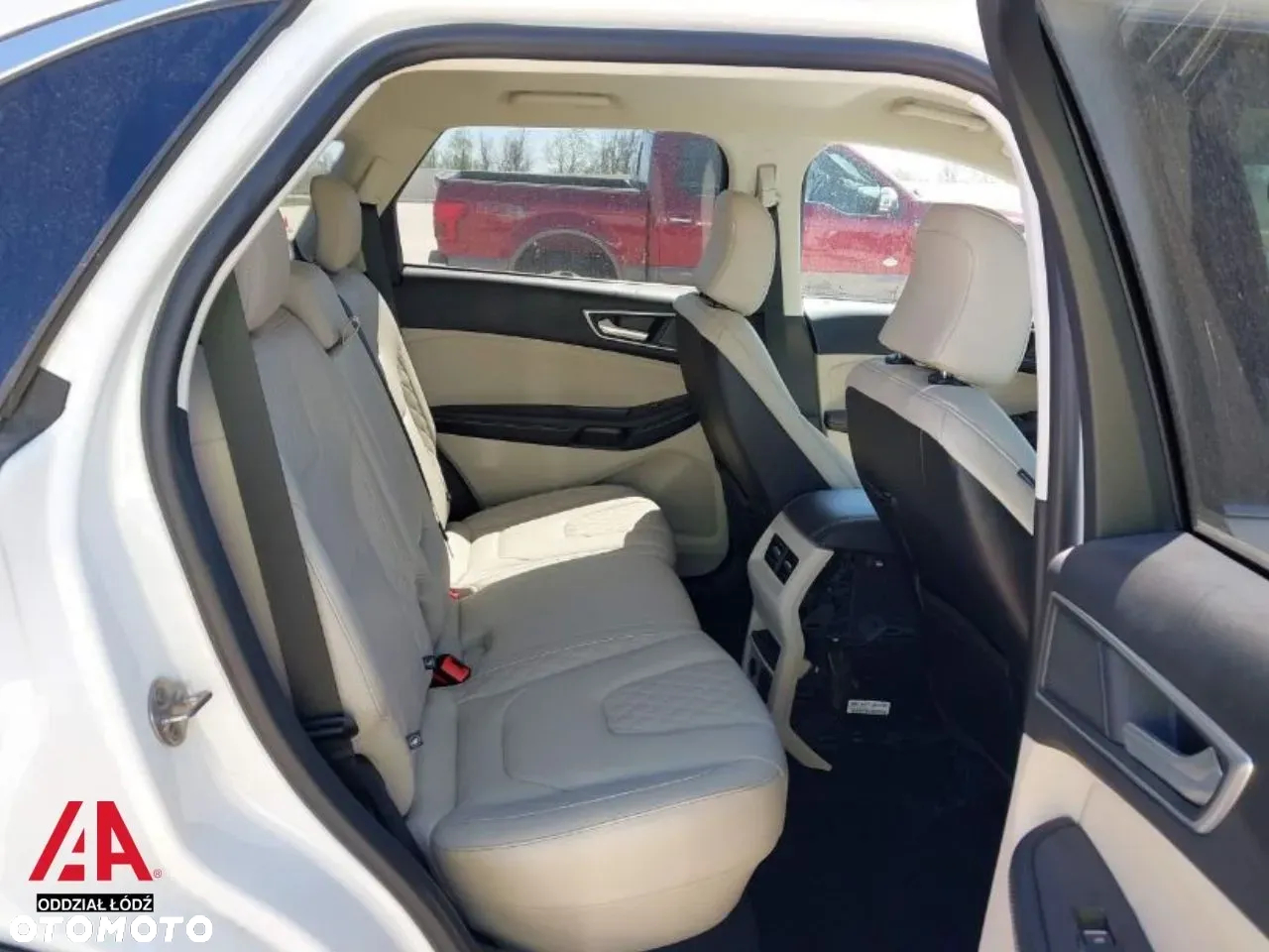 Ford Edge - 9