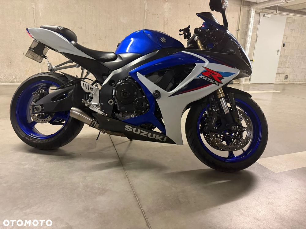 Suzuki GSX-R - 4