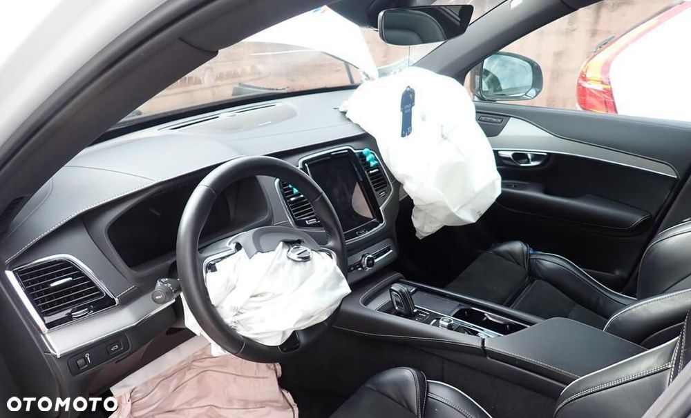 Volvo XC 90 B5 D AWD R-Design 7os - 6