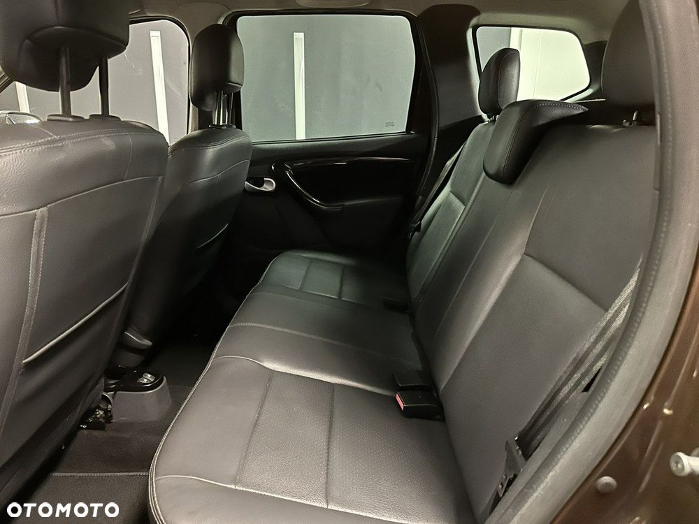 Dacia Duster 1.6 - 8