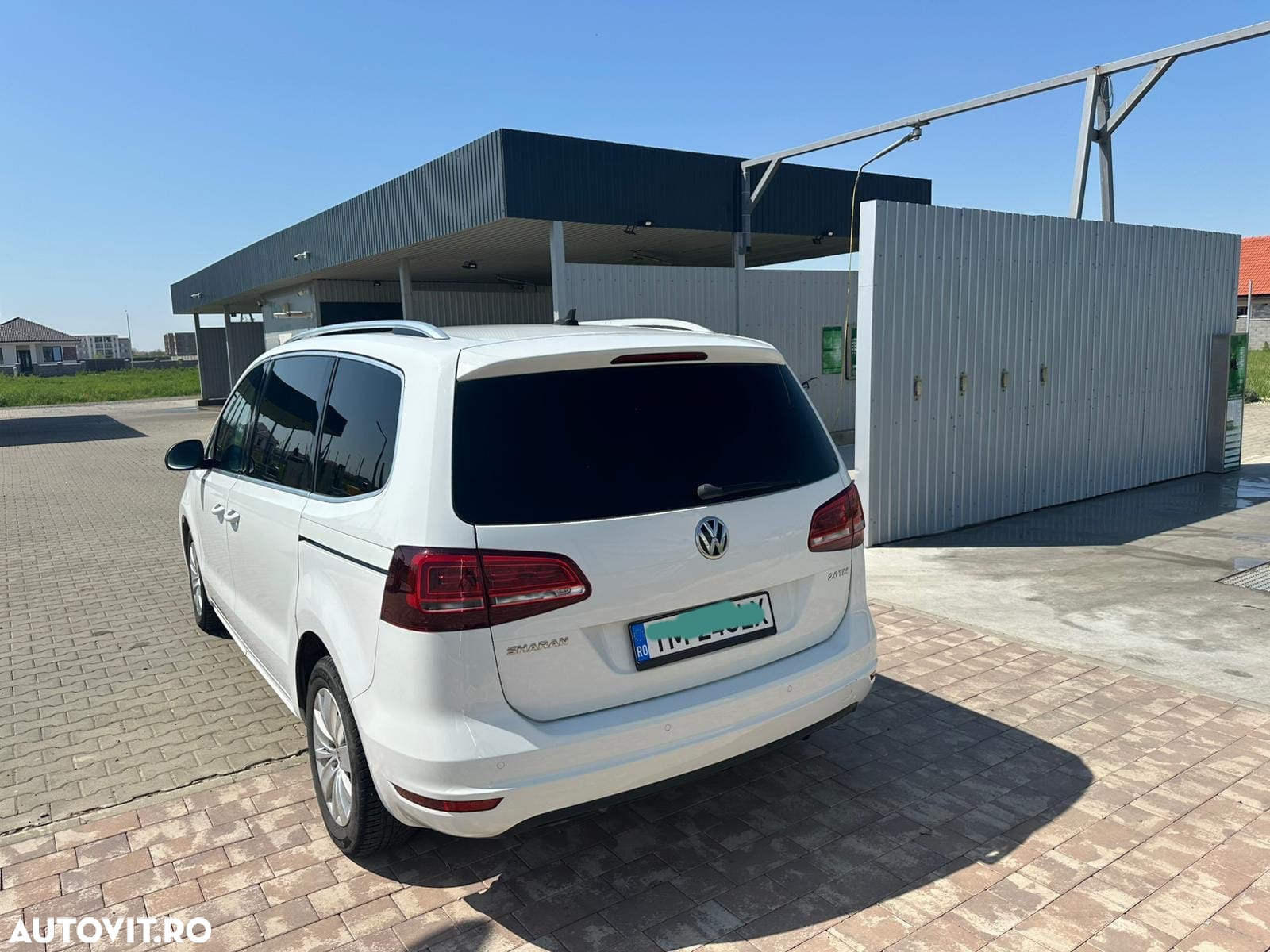 Volkswagen Sharan 2.0 TDI DSG BlueMotion Technology Allstar - 4