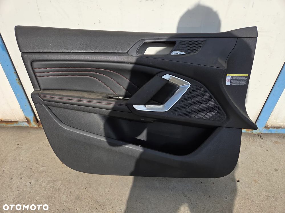 Boczek tapicerka drzwi lewa przednia Peugeot 308 T9 GT - 1