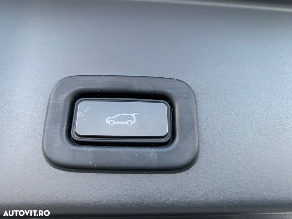 Land Rover Range Rover Evoque - 27