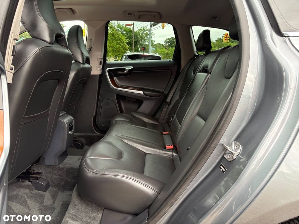 Volvo XC 60 T5 AWD Geartronic Linje Inscription - 14