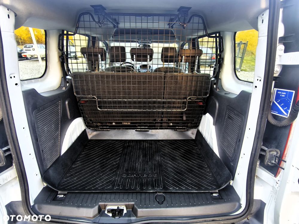 Ford Transit Connect - 18