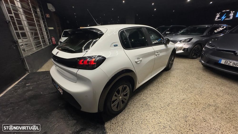 Peugeot e-208 Active Pack - 4