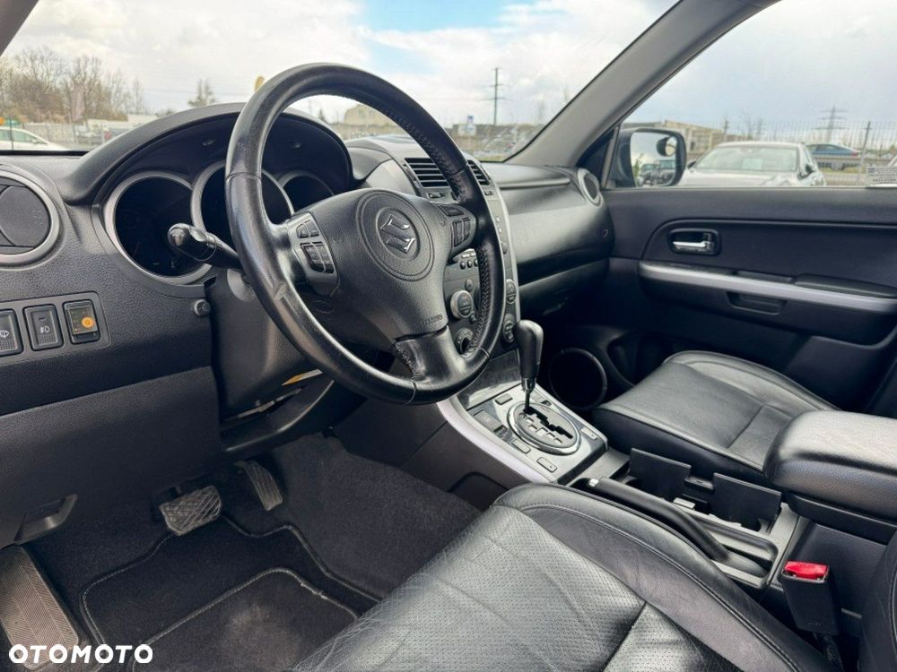 Suzuki Grand Vitara - 10