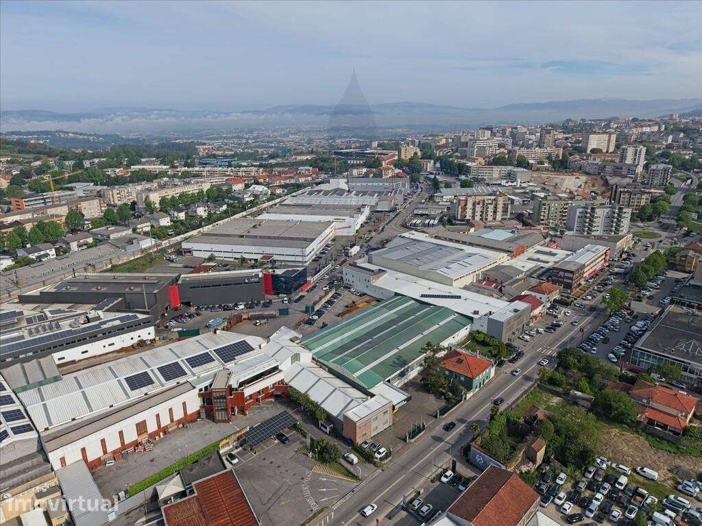 Pavilhão para Industria/Serviços - Grande imagem: 4/44