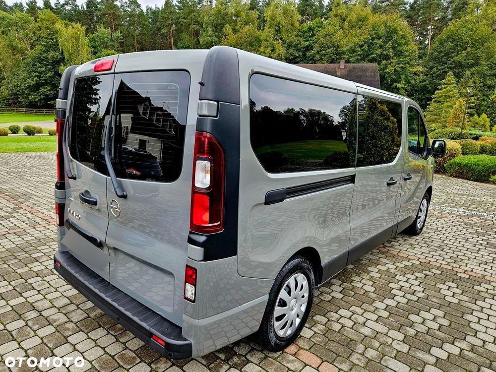 Opel Vivaro - 29