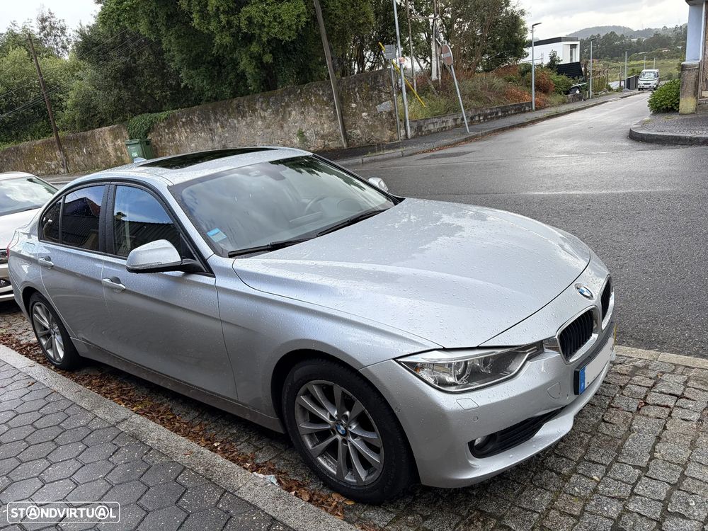 BMW 320 d Aut. Blue Performance - 2