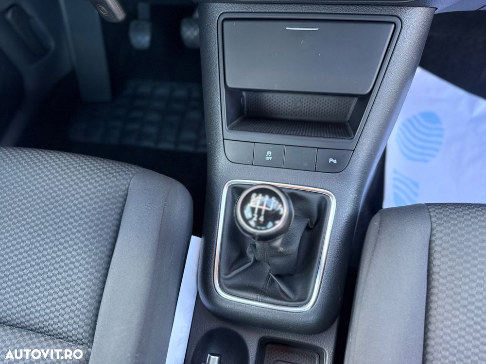 Volkswagen Golf Plus 1.6 TDI DPF BMT Comfortline - 10