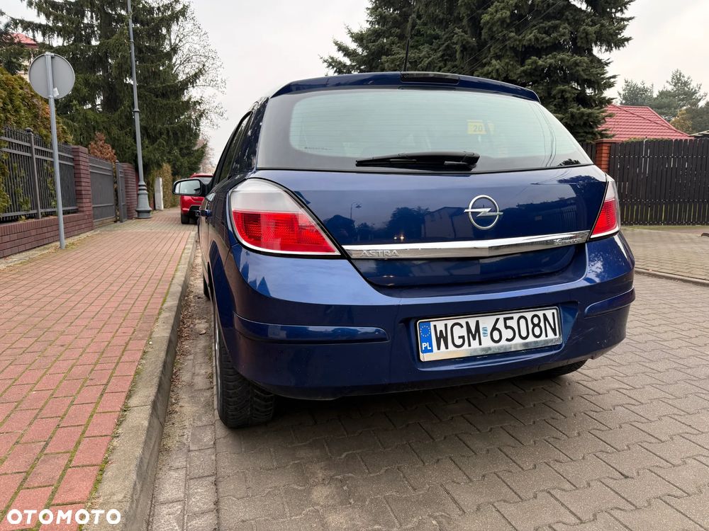 Opel Astra 1.6 - 4
