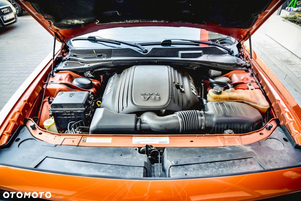 Dodge Challenger - 26