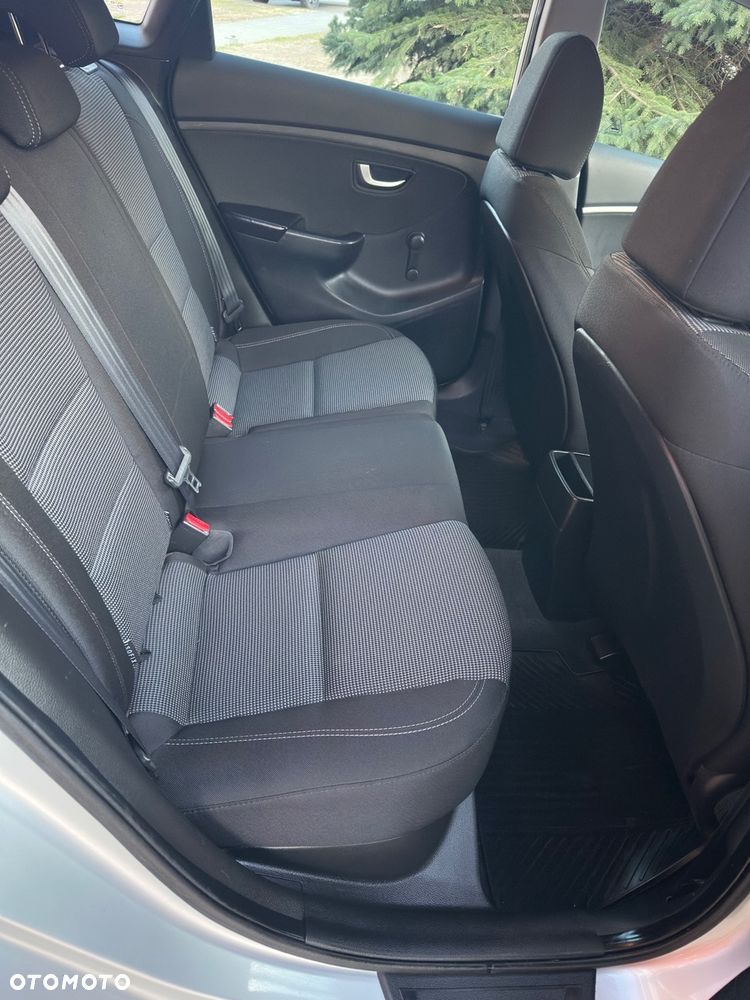 Hyundai i30 1.4 Style - 9