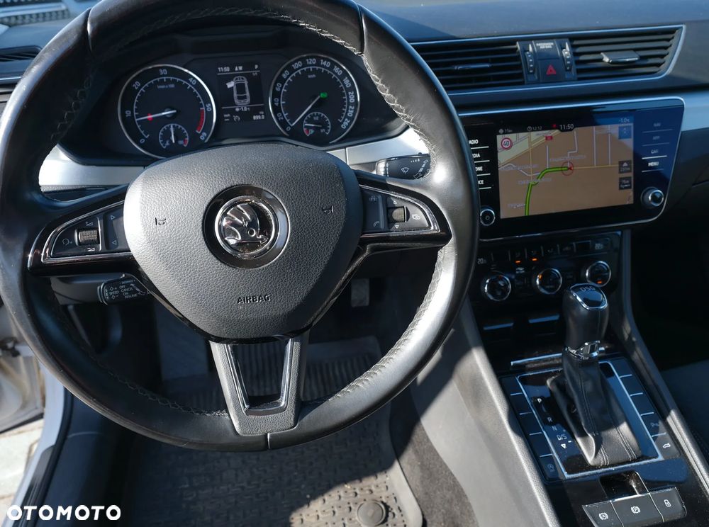 Skoda Superb 2.0 TDI Ambition DSG7 - 13