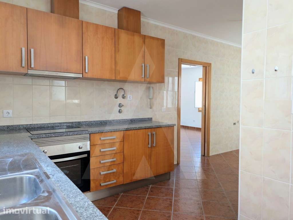Moradia T2 com garagem em Albergaria-a-Velha - Grande imagem: 2/26