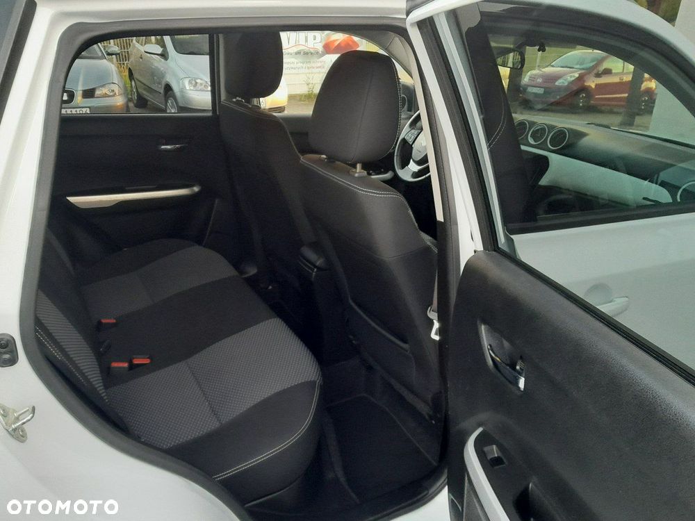 Suzuki Vitara 1.6 DDiS (4x4) Allgrip Comfort - 11