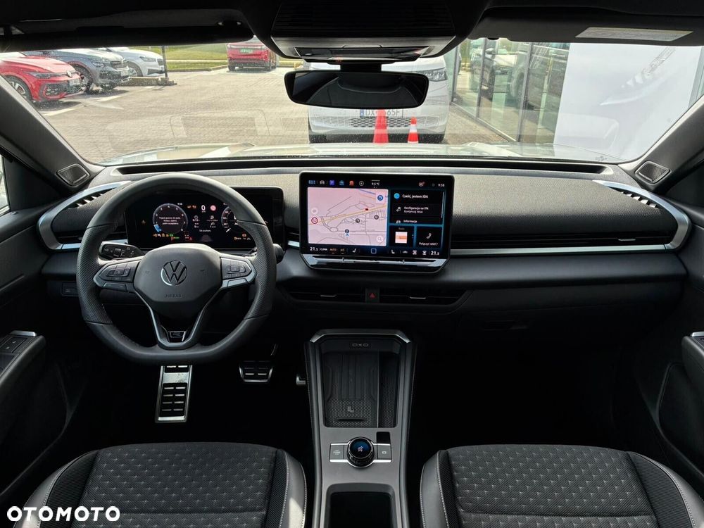 Volkswagen T-Roc - 8