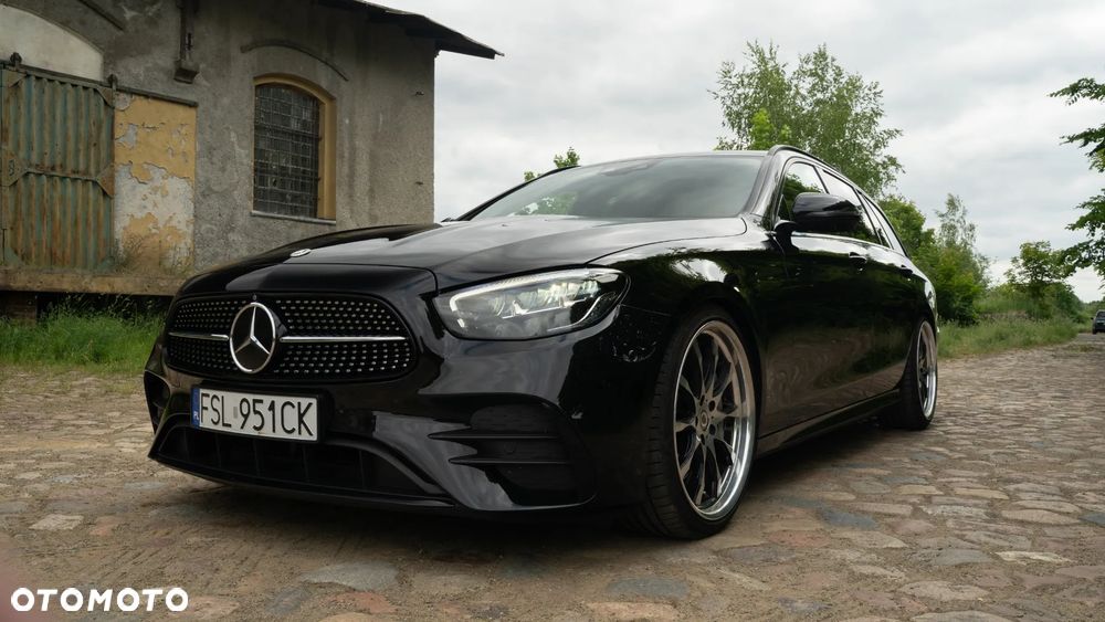 Mercedes-Benz Klasa E 300 9G-TRONIC AMG Line - 10