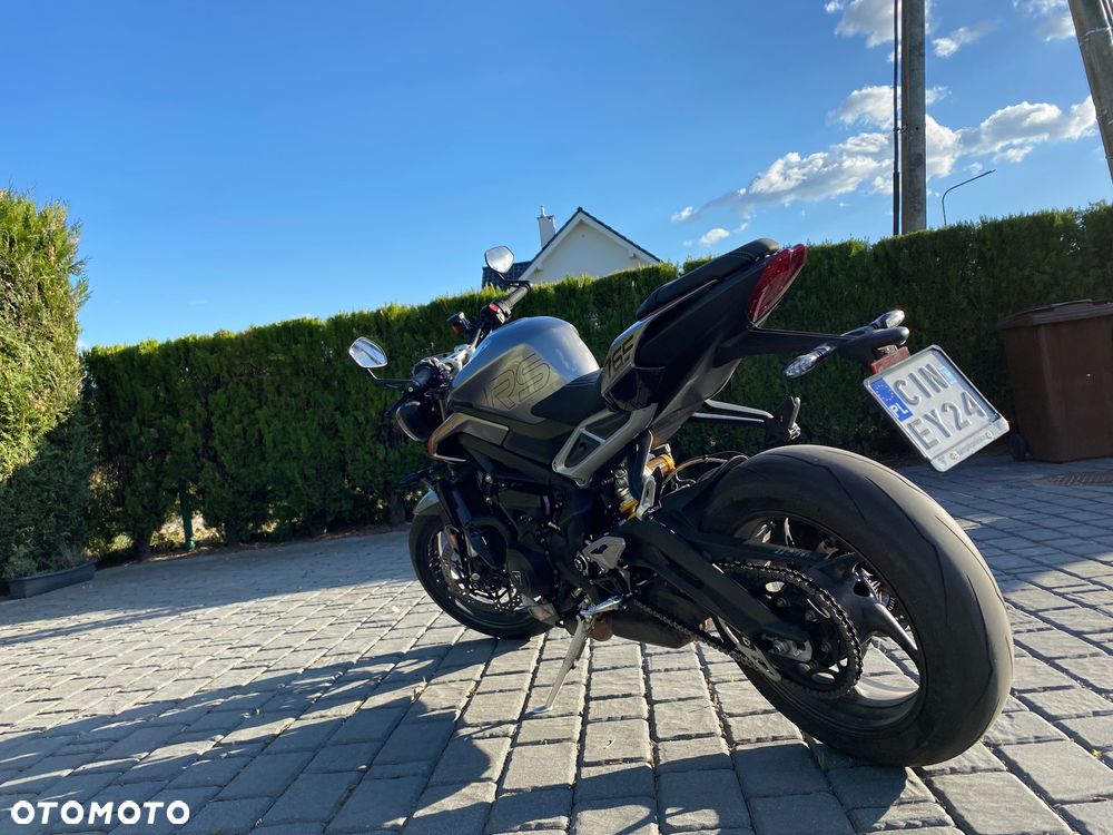 Triumph Street Triple - 3