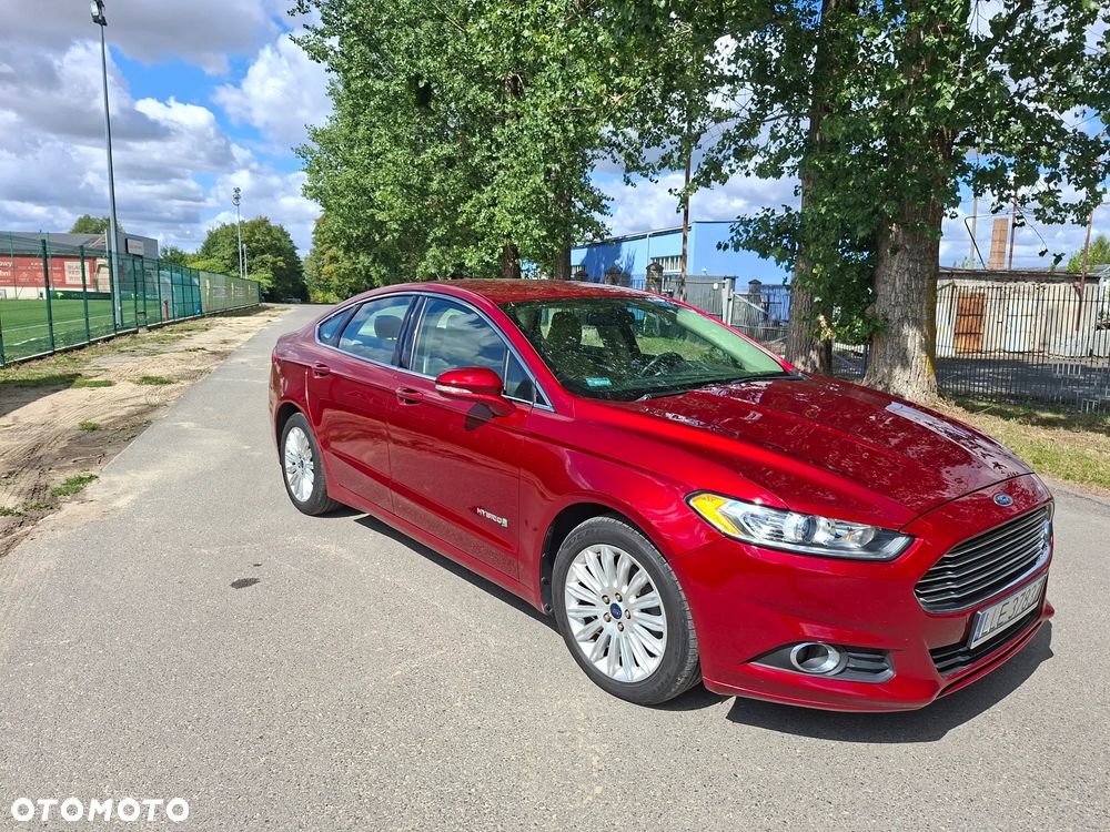 Ford Fusion - 17