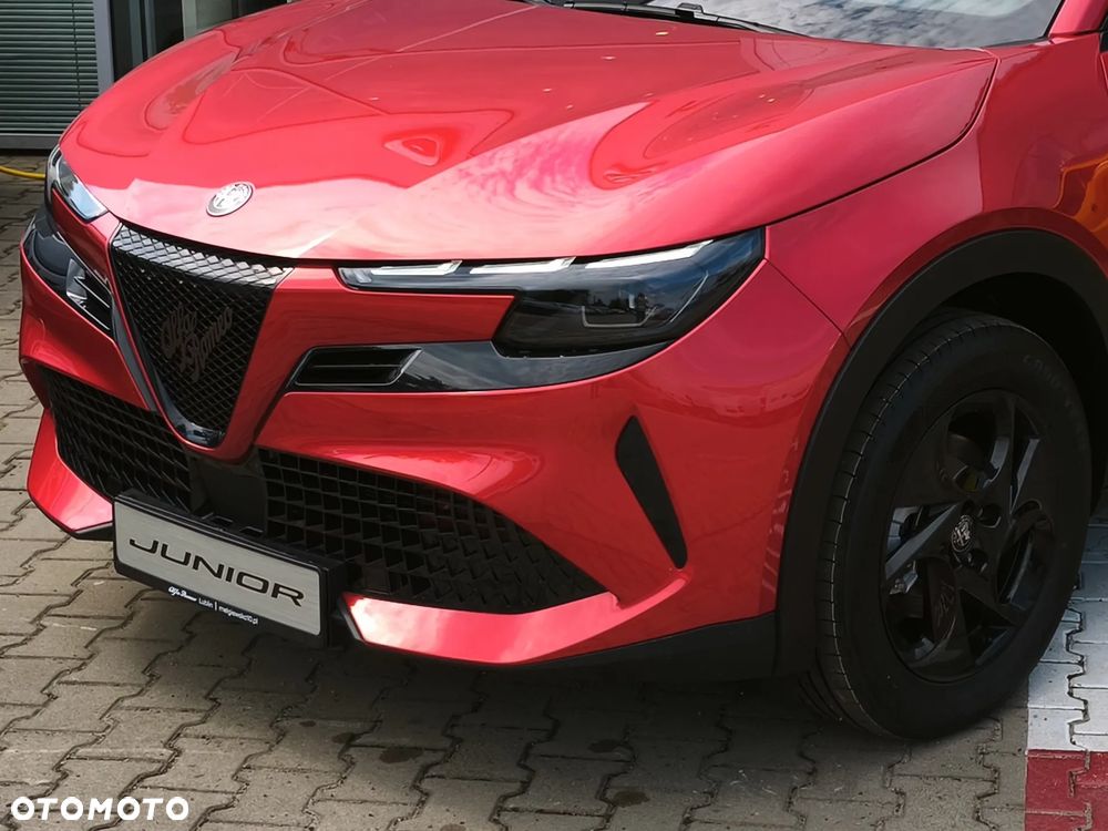 Alfa Romeo Junior 1.2 mHEV Ibrida eDCT - 2