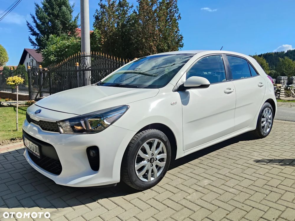 Kia Rio 1.2 Attract - 17