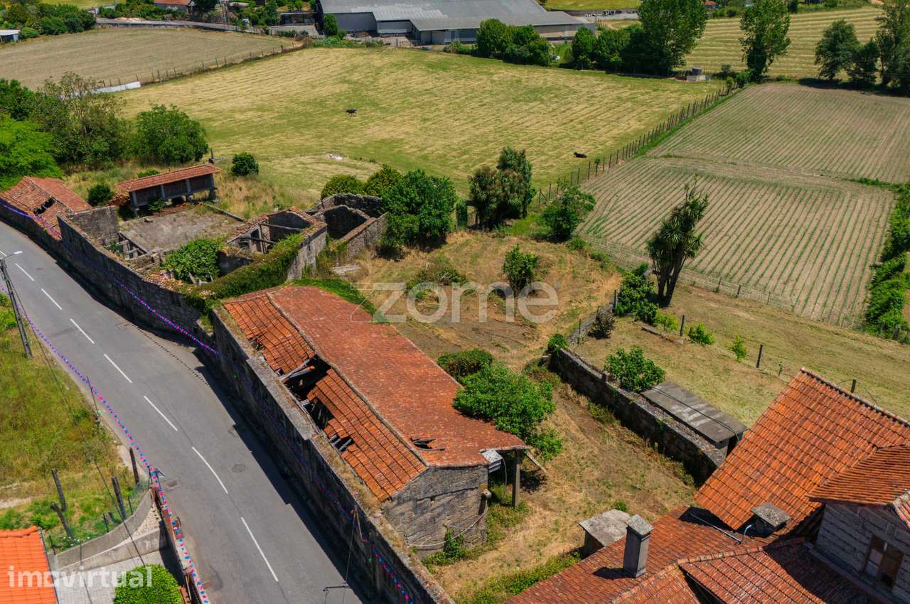 Moradia RUINA Individual e Terreno de 6.000m2 - FAMALICÃO - Grande imagem: 5/29