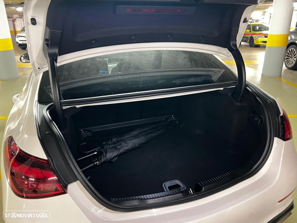 Mercedes-Benz C 300 d AMG Line - 9