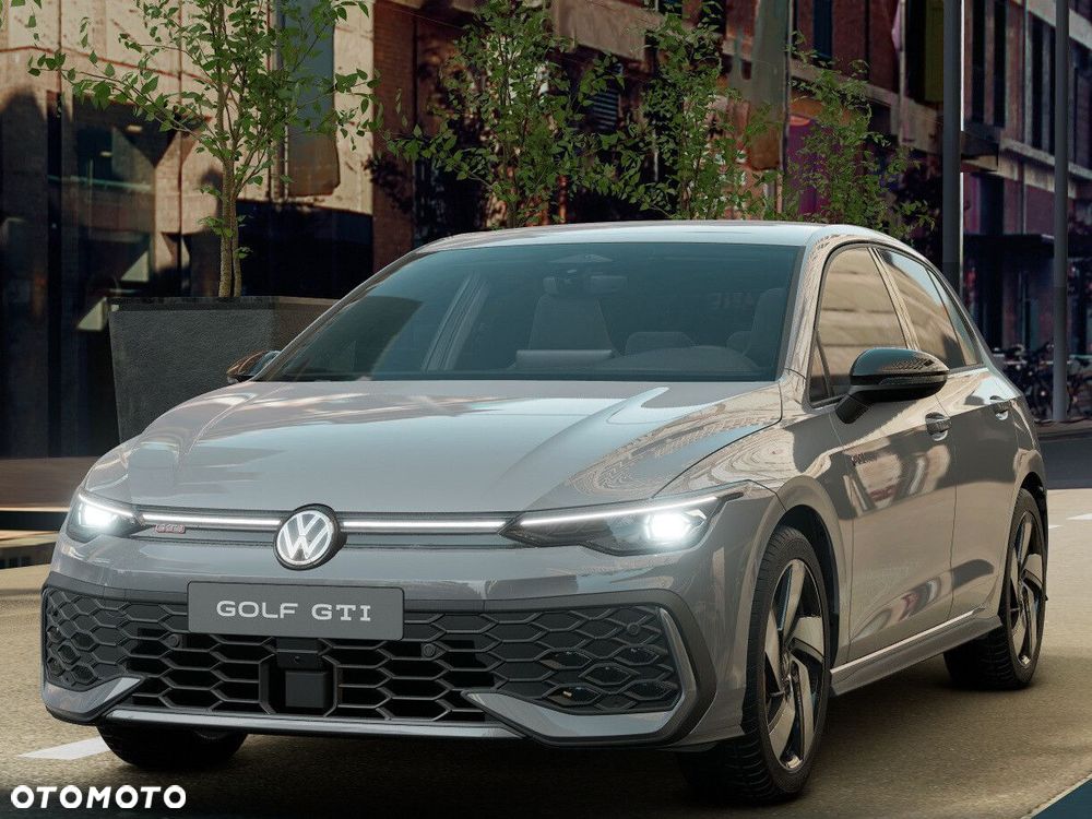 Volkswagen Golf - 10