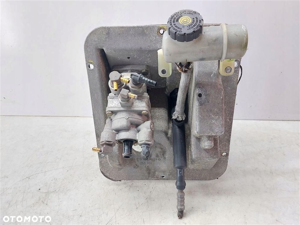 Pedały SPRZĘGŁO I HAMULC Mercedes  Actros VALEO A9702940001 - 2