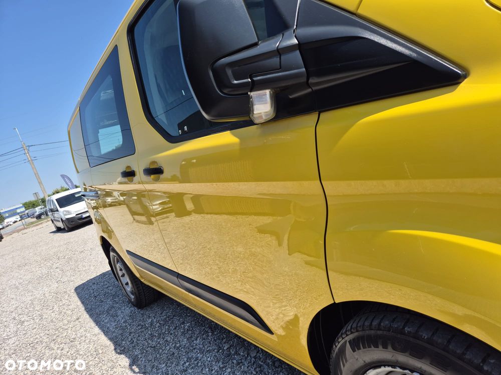 Ford TRANSIT CUSTOM 2.2 155KM L1 KLIMATYZACJA - 21