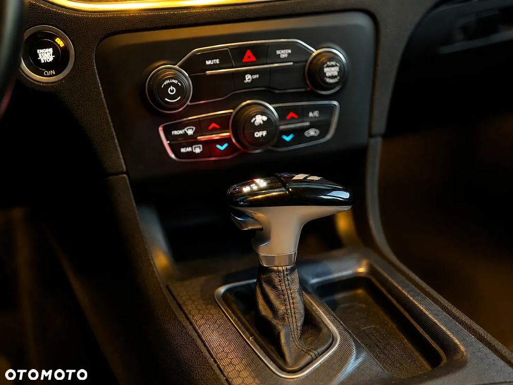 Dodge Charger - 15