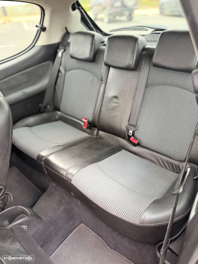 Peugeot 206 1.6 GTi - 10
