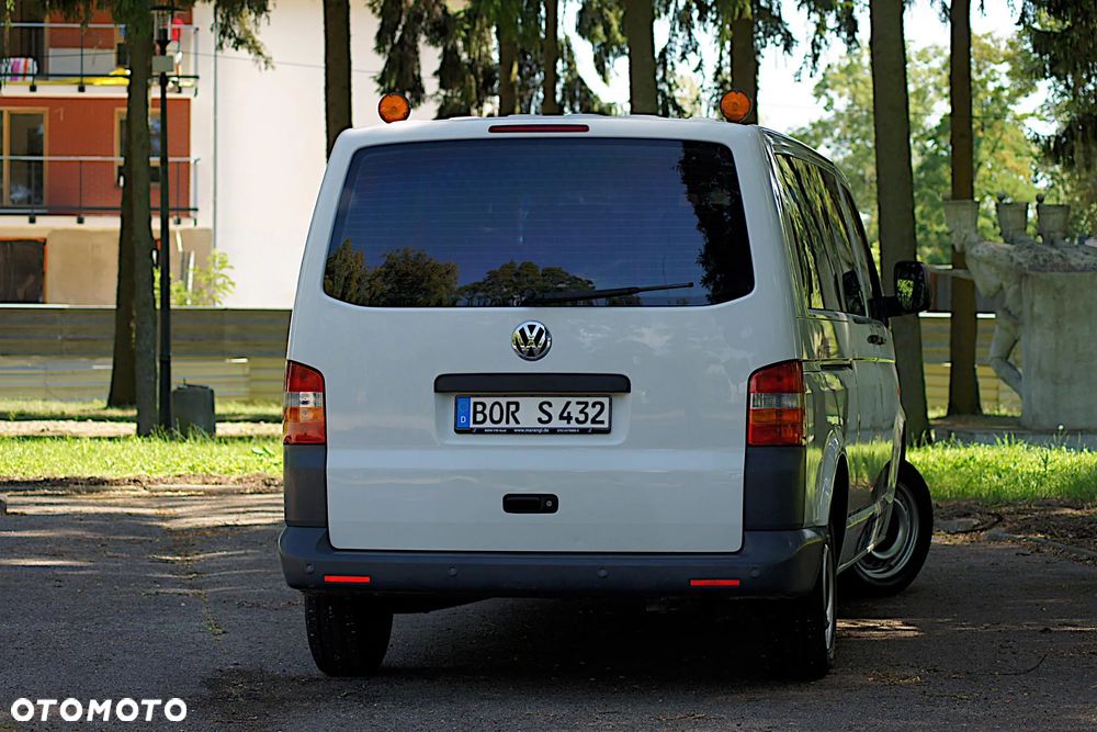 Volkswagen Transporter Caravelle Lang Trendline - 19