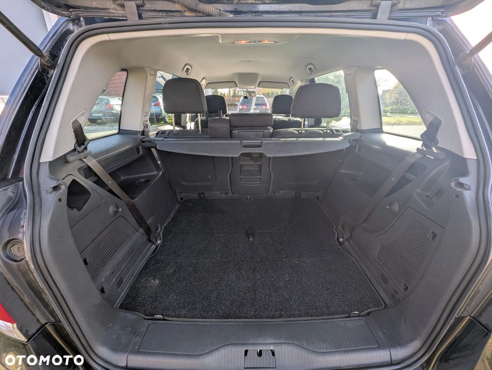 Opel Zafira 1.8 Cosmo - 29