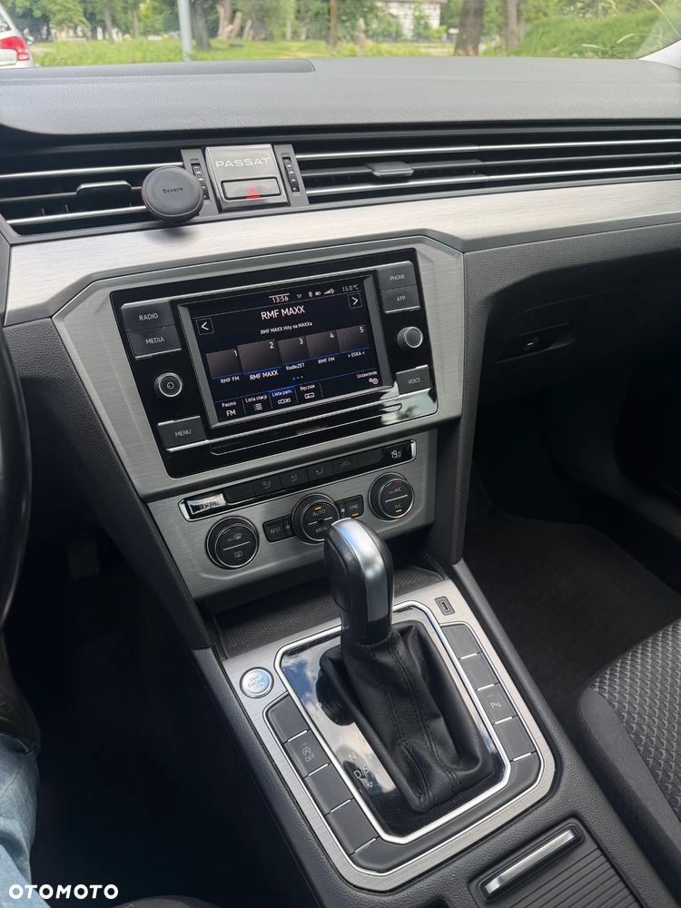 Volkswagen Passat 1.5 TSI EVO Business DSG - 11