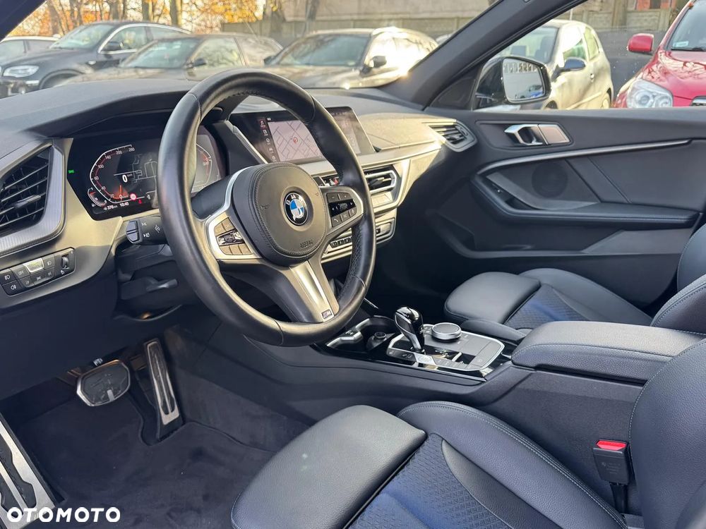 BMW Seria 1 118i M Sport - 12