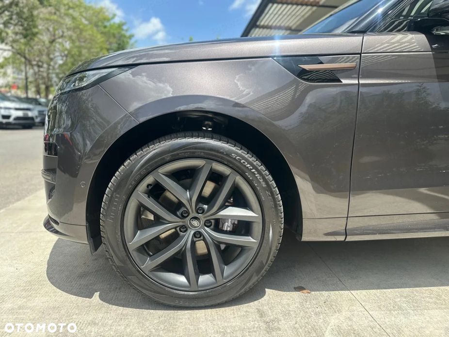 Land Rover Range Rover Sport - 14
