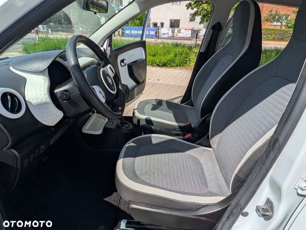 Renault Twingo ENERGY TCe 90 EDC Intens - 22