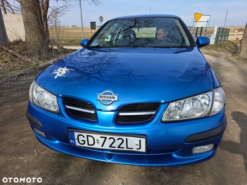 Nissan Almera 1.5 Comfort High - 1
