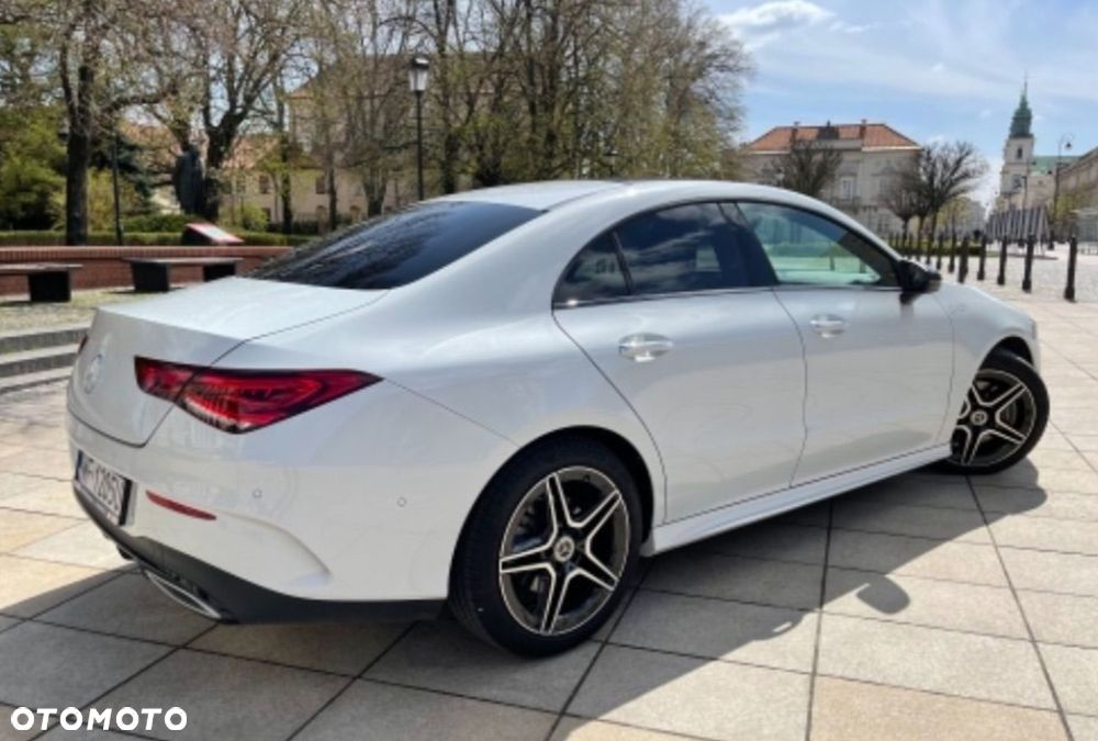 Mercedes-Benz CLA 200 7G-DCT - 7