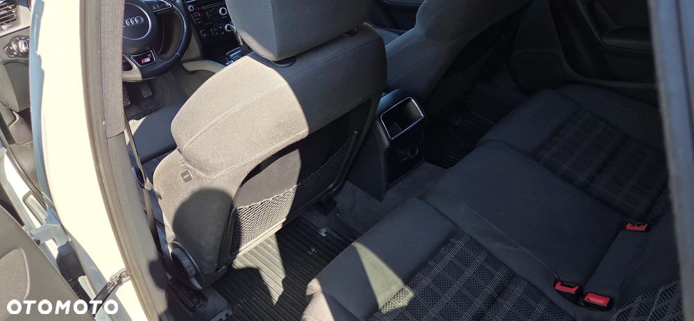 Audi A4 Avant 2.0 TDI DPF quattro S tronic S line Sportpaket - 9