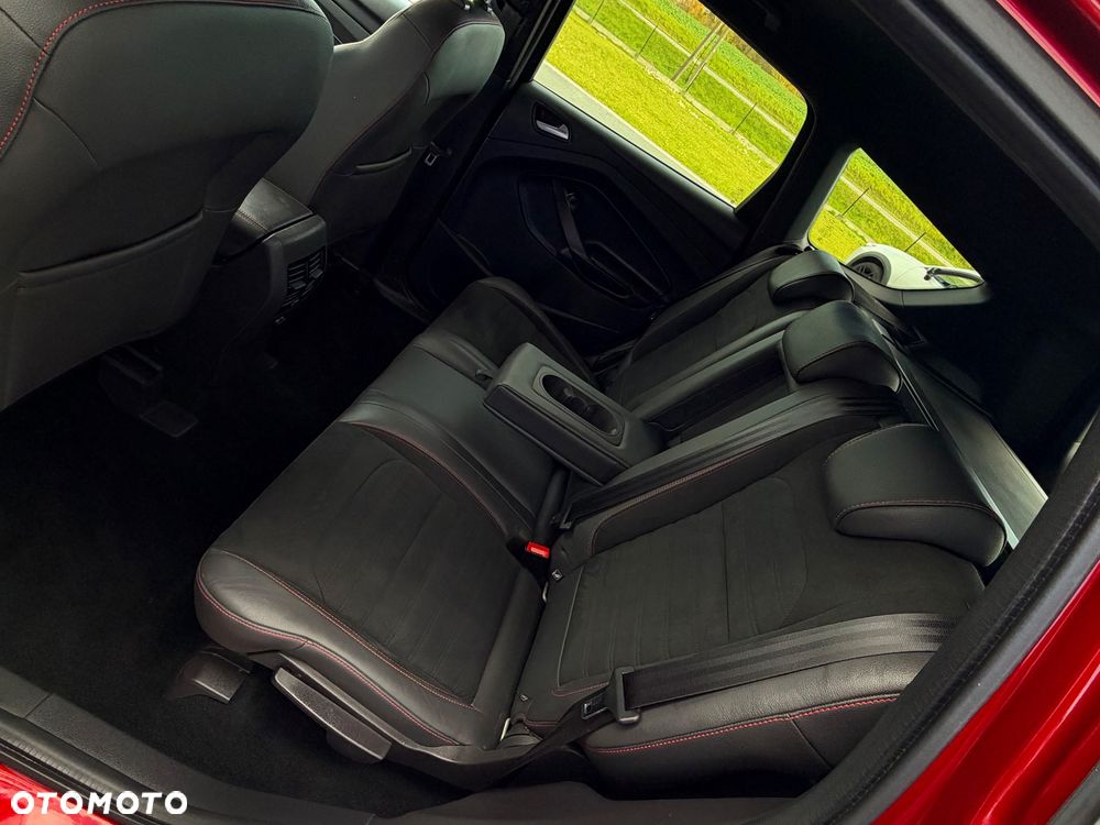Ford Kuga 2.0 TDCi 4x4 ST-Line - 26