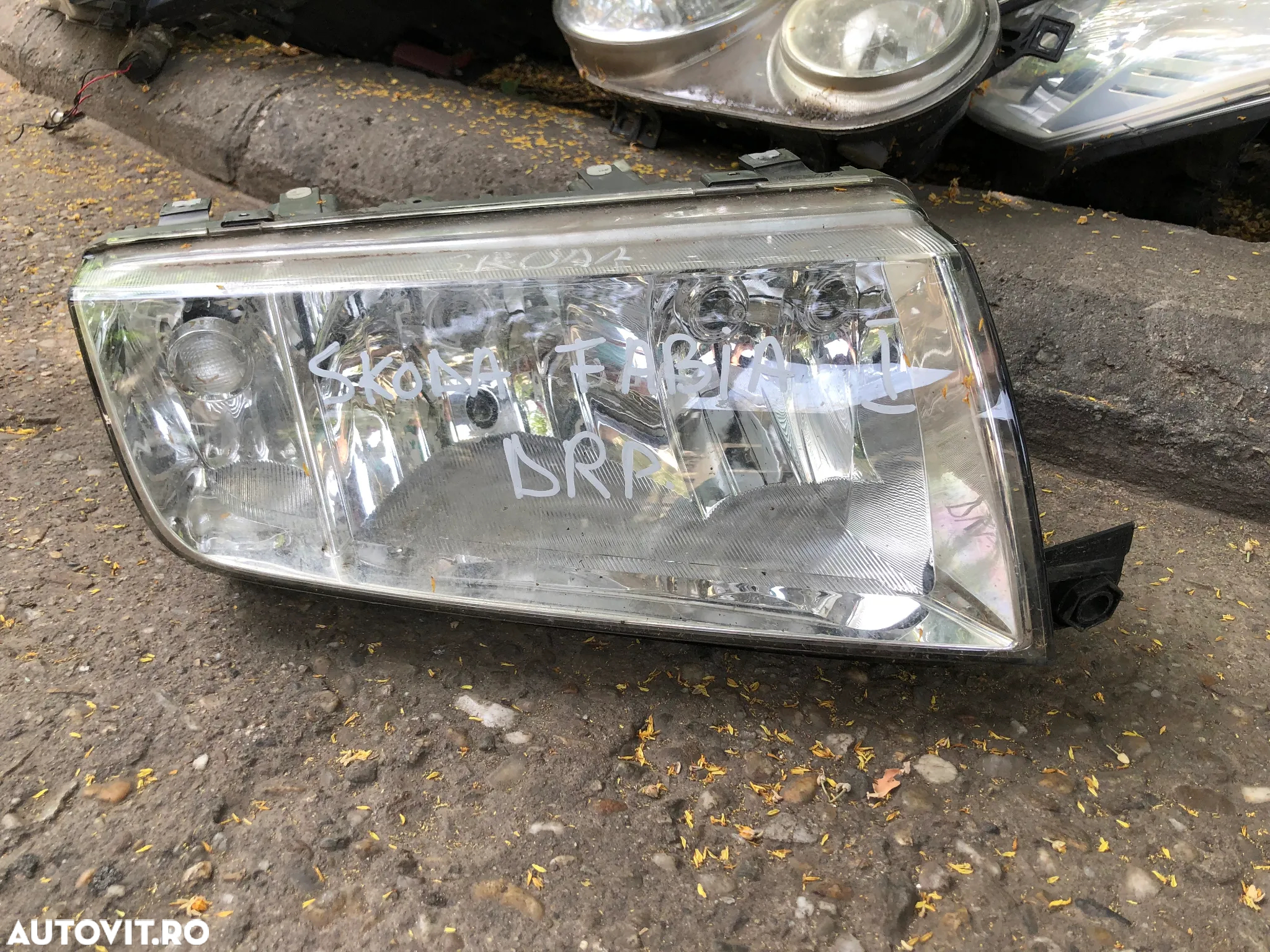 Far stanga/far dreapta Skoda Fabia 1 halogen - 7