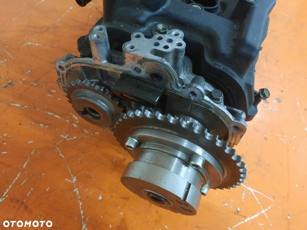 NISSAN PATHFINDER R50 3.5 4WD 220KM 99-04 GŁOWICA SILNIKA PRAWA   VQ35DE - 4