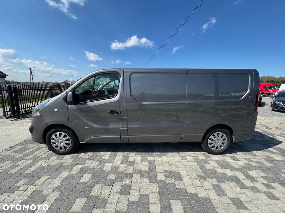 Opel Vivaro - 2