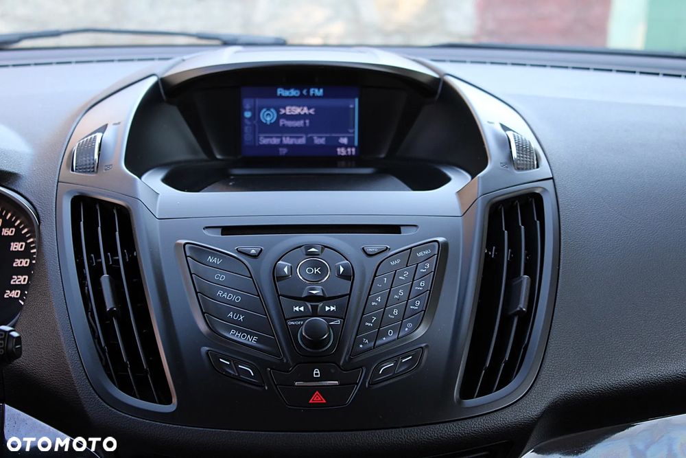 Ford Kuga - 17