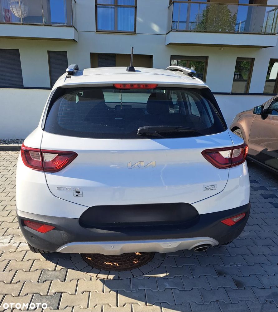 Kia Stonic 1.2 M - 11