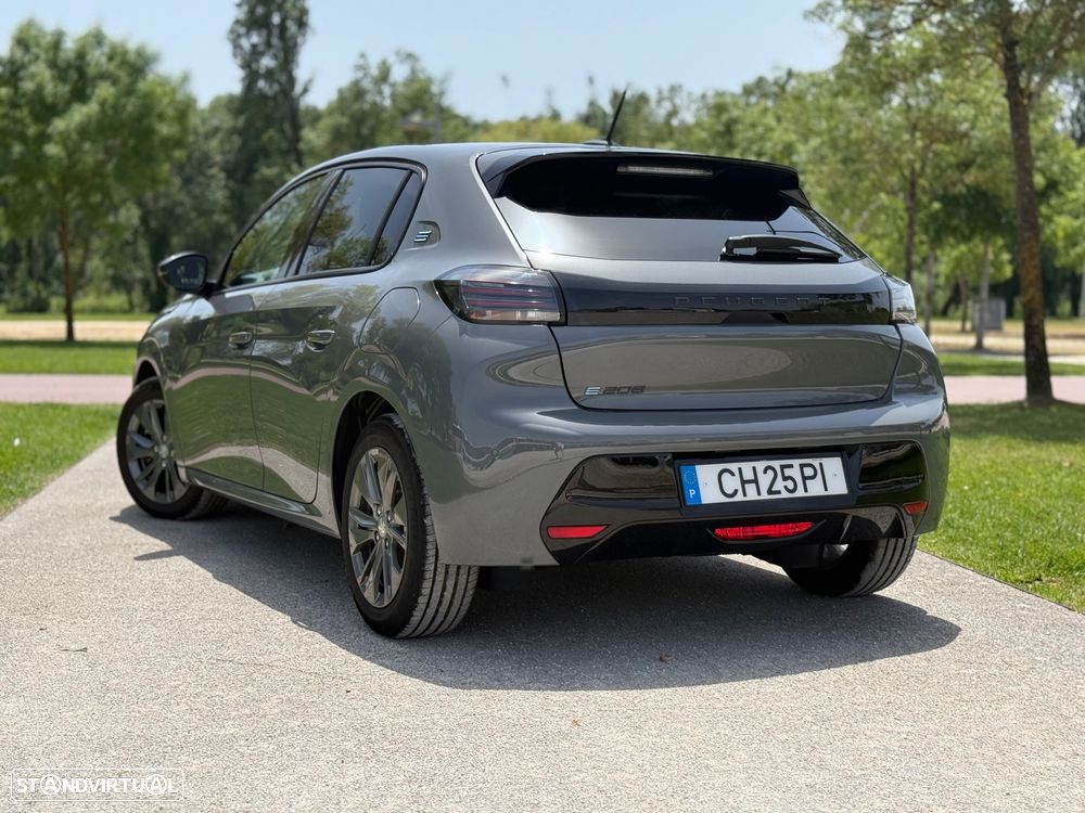 Peugeot e-208 Style - 6